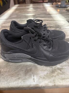 Nike Black Mesh & Synthetic Air Max Trainers